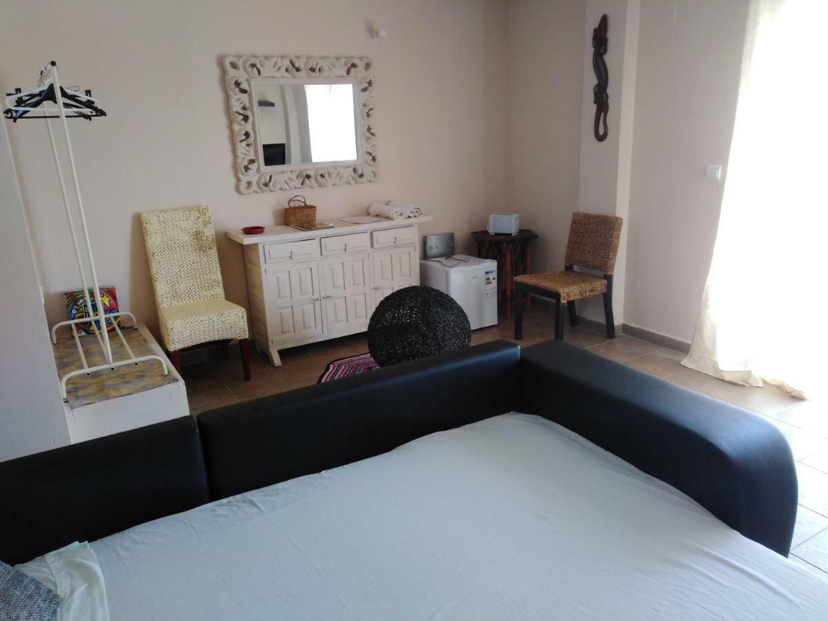 Habitaciones En Casa Compartida Retamar Almería Kültér fotó